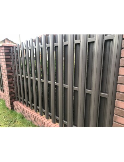 Profilēta metāla žoga štaketas POLO PMx2 RAL8019 (Pelēki Brūna) 1650mm